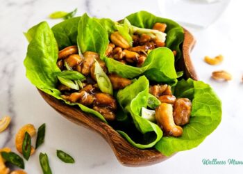 Cashew Chicken Lettuce Wraps