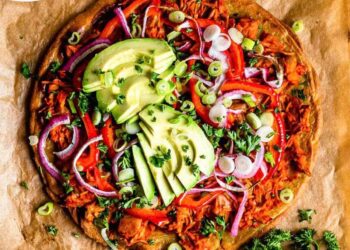 Buffalo Jackfruit Pizza – Simple Green Smoothies