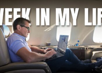 How a Billionaire Spends 7 Days!
