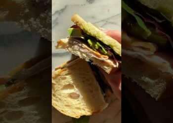What this lazy dietitian eats for lunch #shorts #nutrition