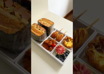 Make bento with me #asmr #food #bento #cooking #lifestyle #lunch #satisfying #asmrfood