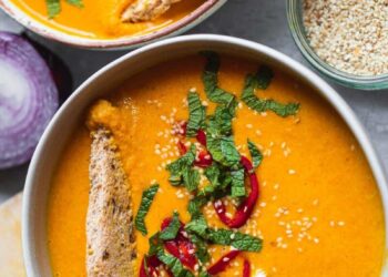 Spicy Butternut Squash Soup – Oh My Veggies