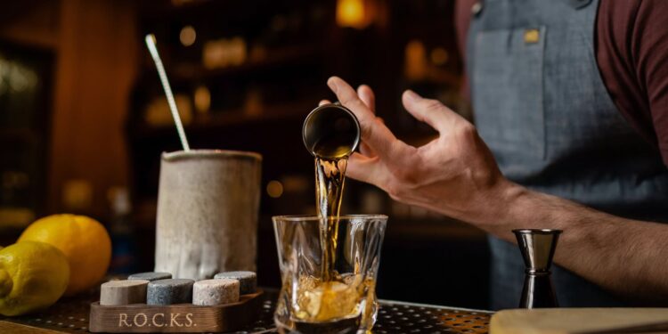 Whisky Gift Ideas: Expert Picks for 2025