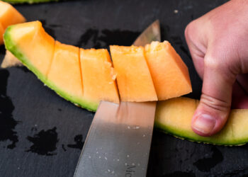 How to Cut a Cantaloupe (step by step photos)