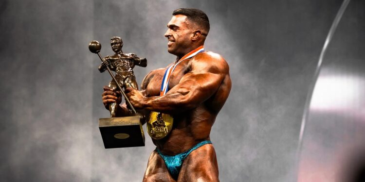 Is Derek Lunsford Getting A Little Cocky? – IronMag Bodybuilding & Fitness Blog