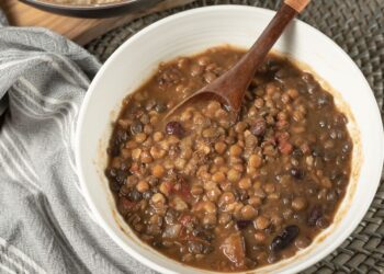 30-Minute Madras Lentils (Vegan) – Vegan recipes by VegKitchen